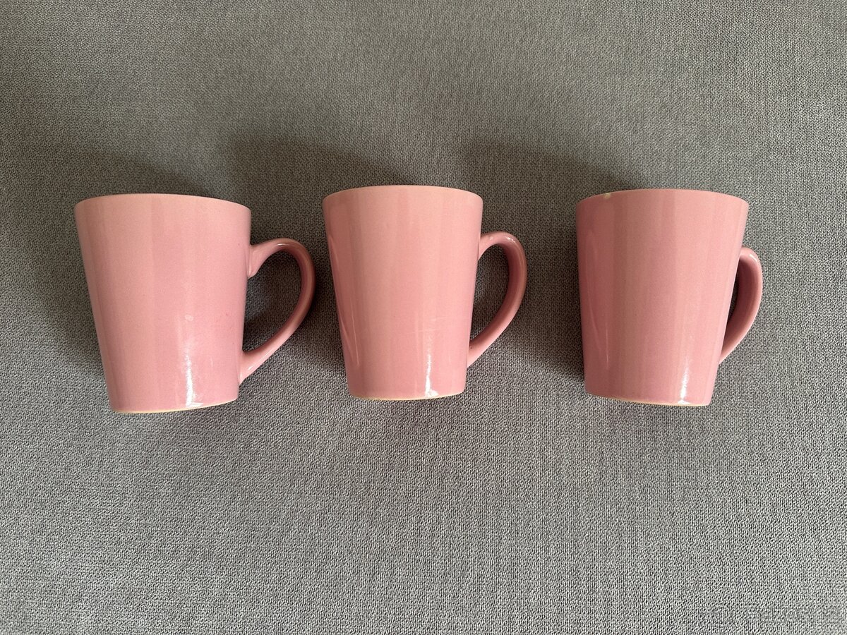 Různé nádobí - 16