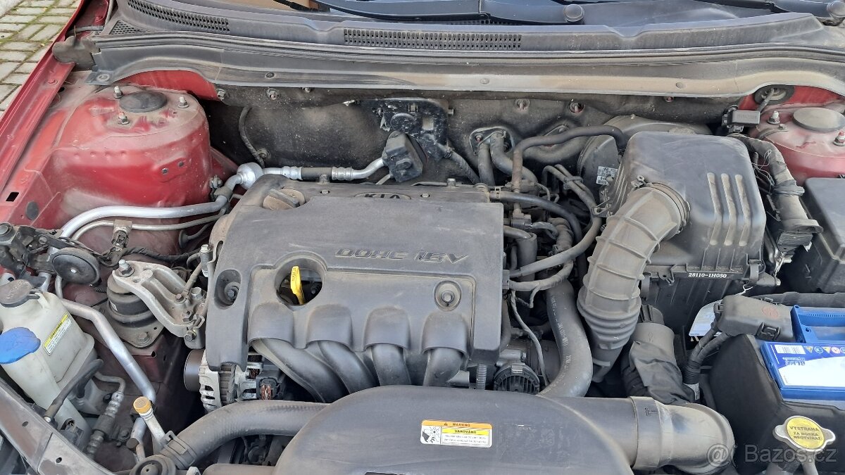 Kia Cee´d, Kombi 1.6i / 92KW - 16