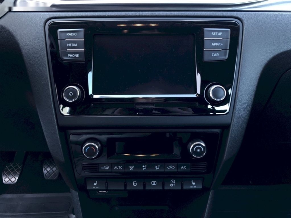 Škoda Rapid,Spaceback 1.0TSI / 81kW Style - 16