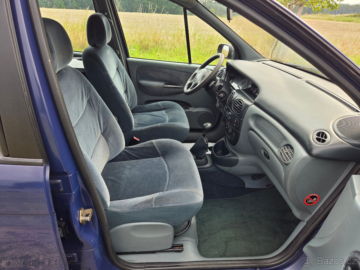 Renault Megane SCENIK - 1.6i - STK 2/2026 - Tažné - 16