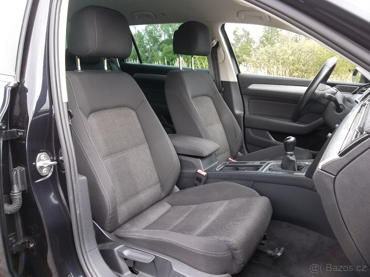 VW Passat B8 1,4 TSI Kombi, r.v. 03/2015, najeto jen 125tkm - 16