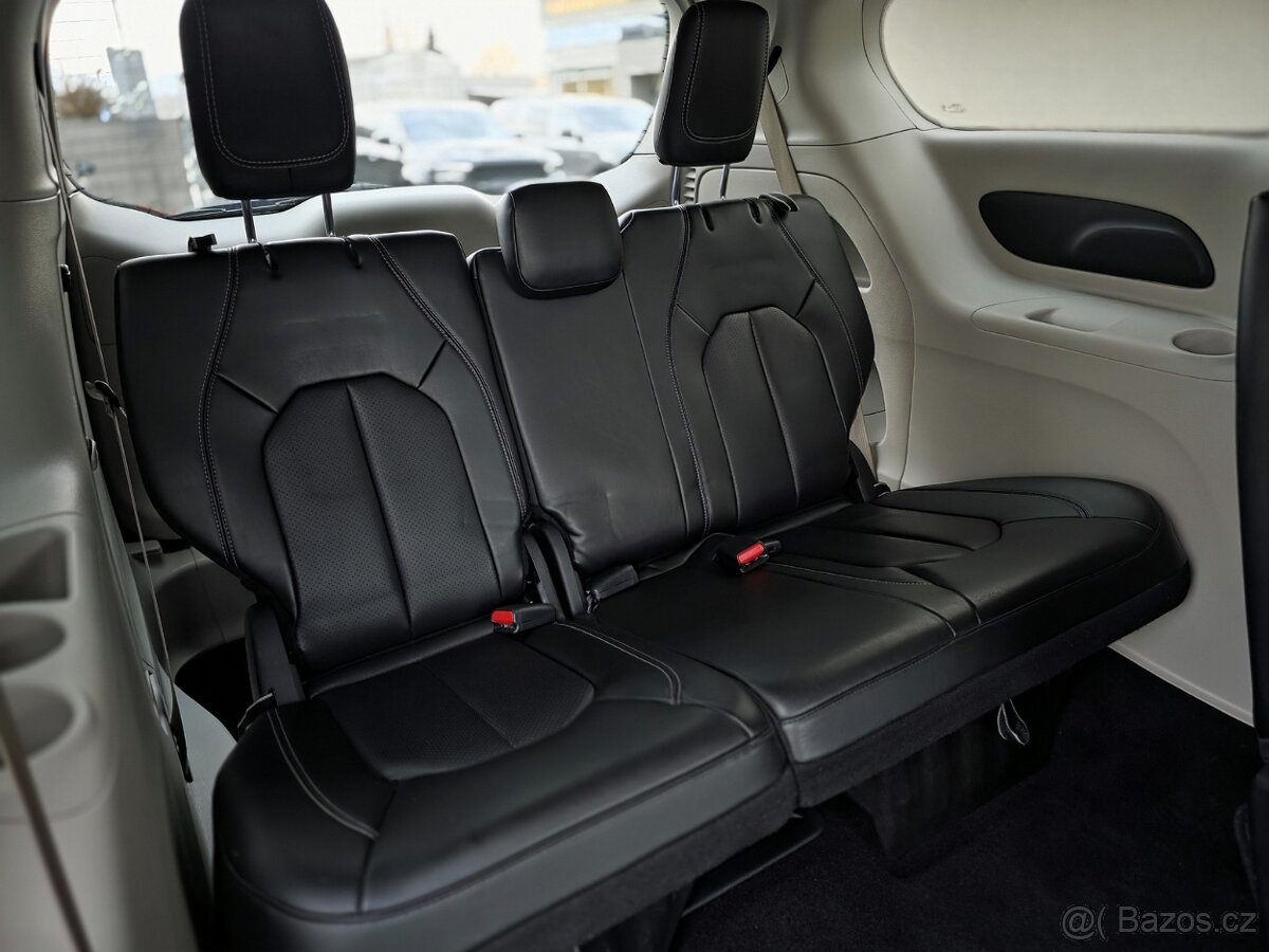 Chrysler Pacifica 3.6L V6 7 miest Radar DPH 2023 - 16
