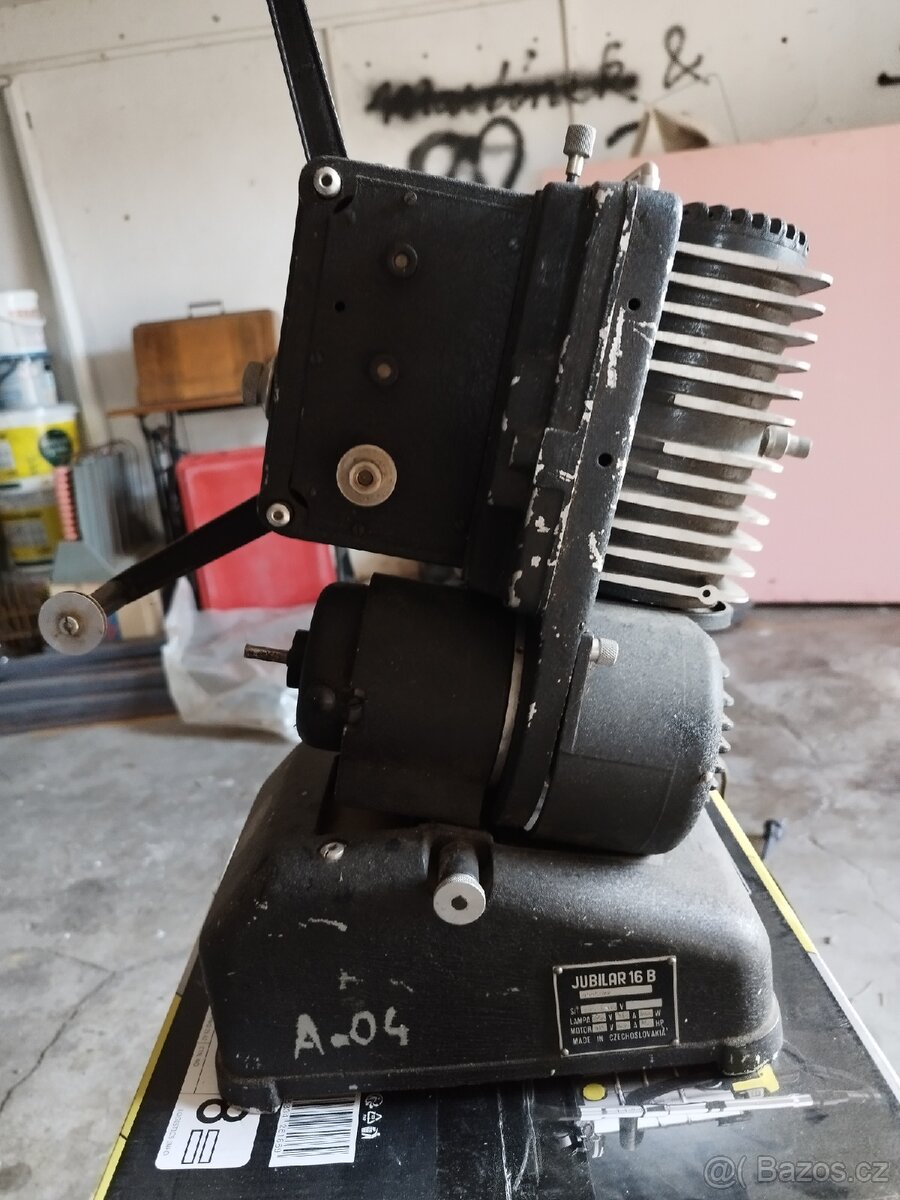 Prodám staré promítačky - 16