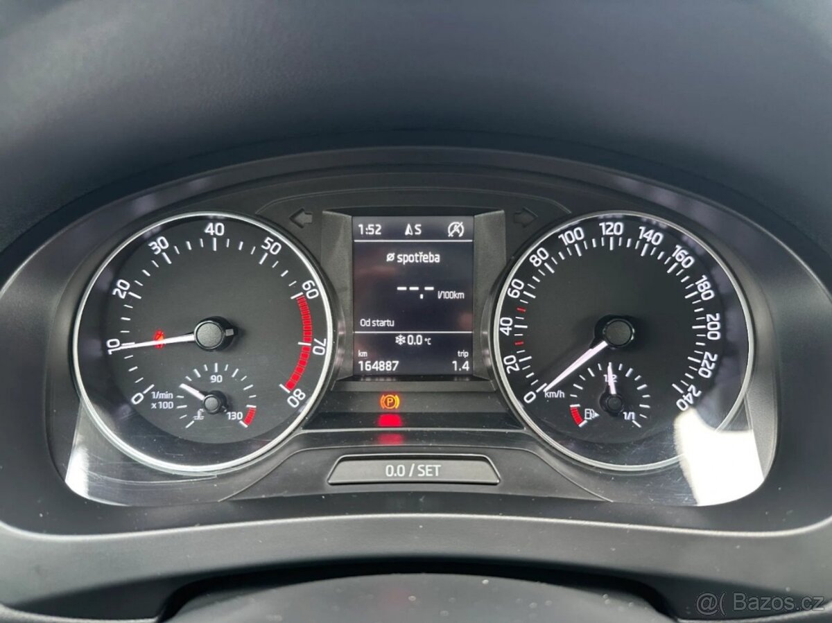 Prodám Škoda Rapid 1.2Tsi 81kw Style - 16