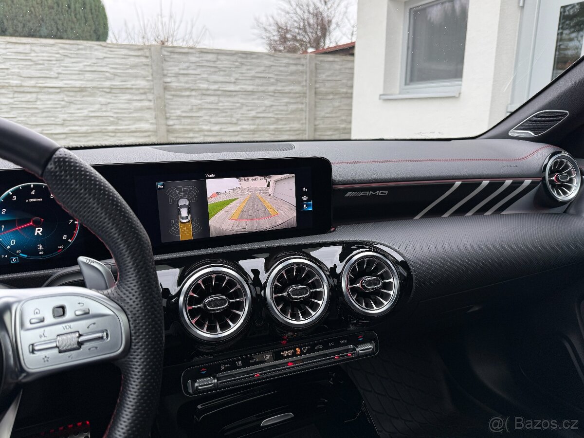 Mercedes cla 35 amg 4matic coupe - 16