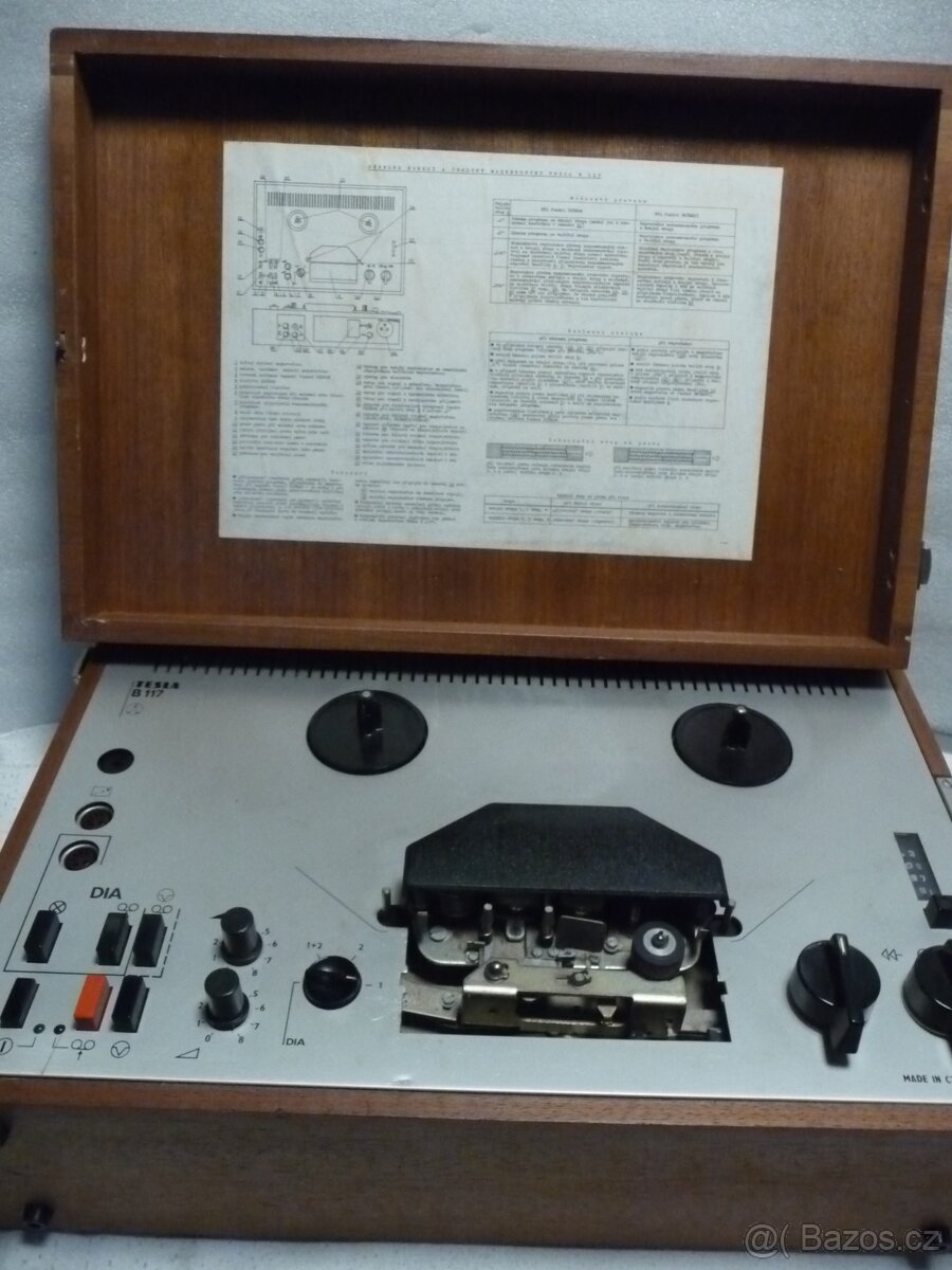 Magnetofon TESLA - 16