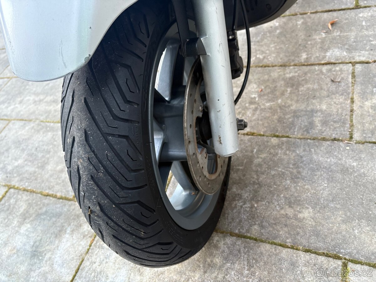 Piaggio x7 125 2008 - 16