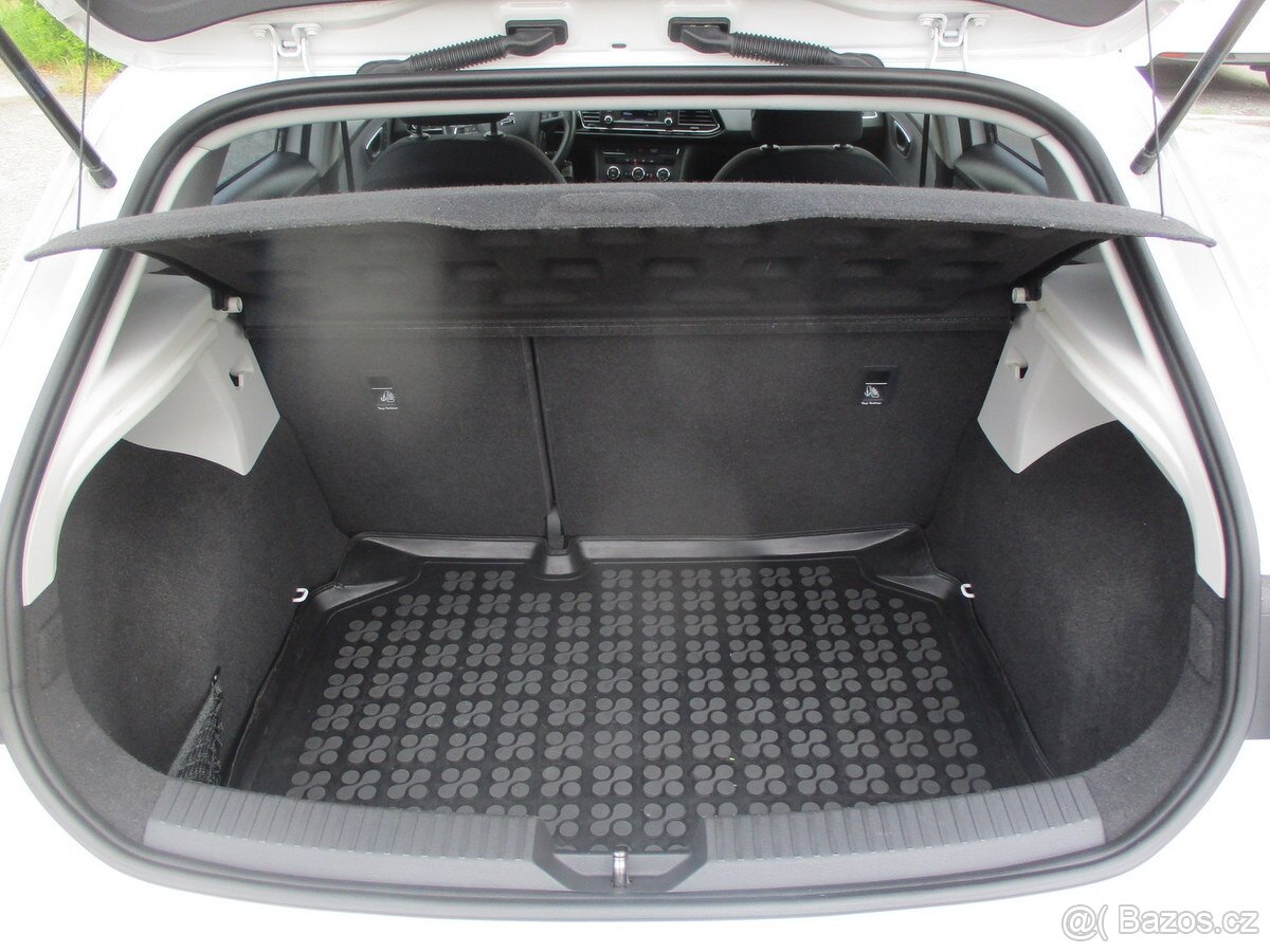 Seat Leon 1,2 TSi 77kW STYLE FULL LED - 16