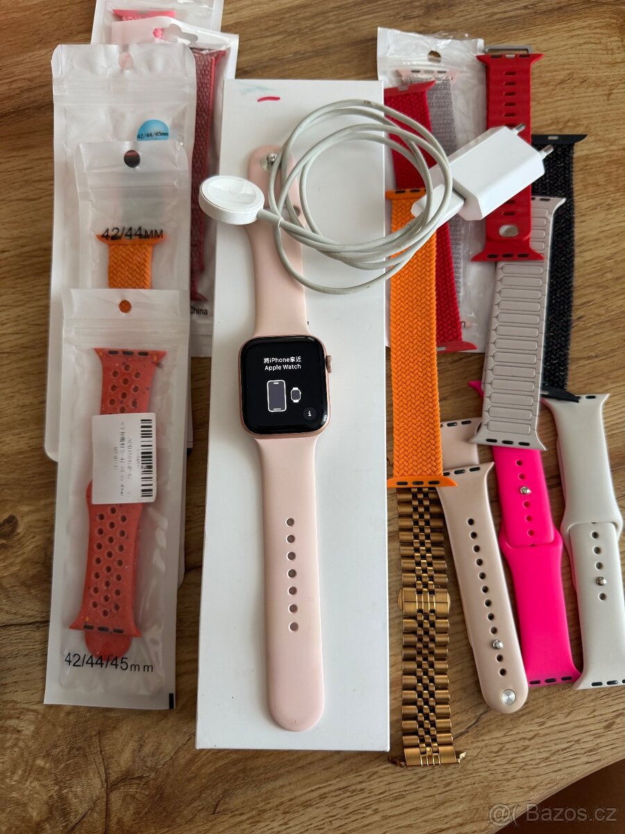 Apple Watch SE 44mm - 16