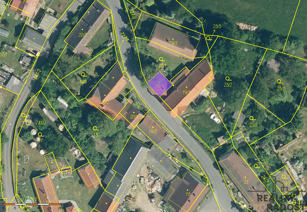 Prodej chalupy 2+1 se dvorem a stodolou v Maňovicích, RD 2+ - 16