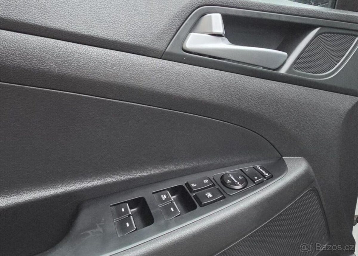 Hyundai Tucson 2.0-PREMIUM-PANORAMA-AUTOMAT - 16