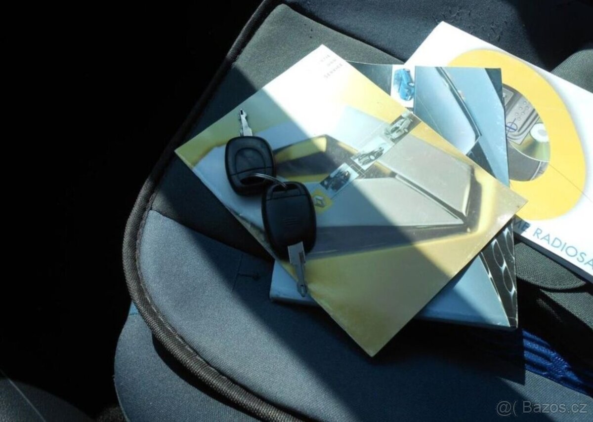 Renault Clio 1,2 55 kW KLIMA Historie benzín - 16