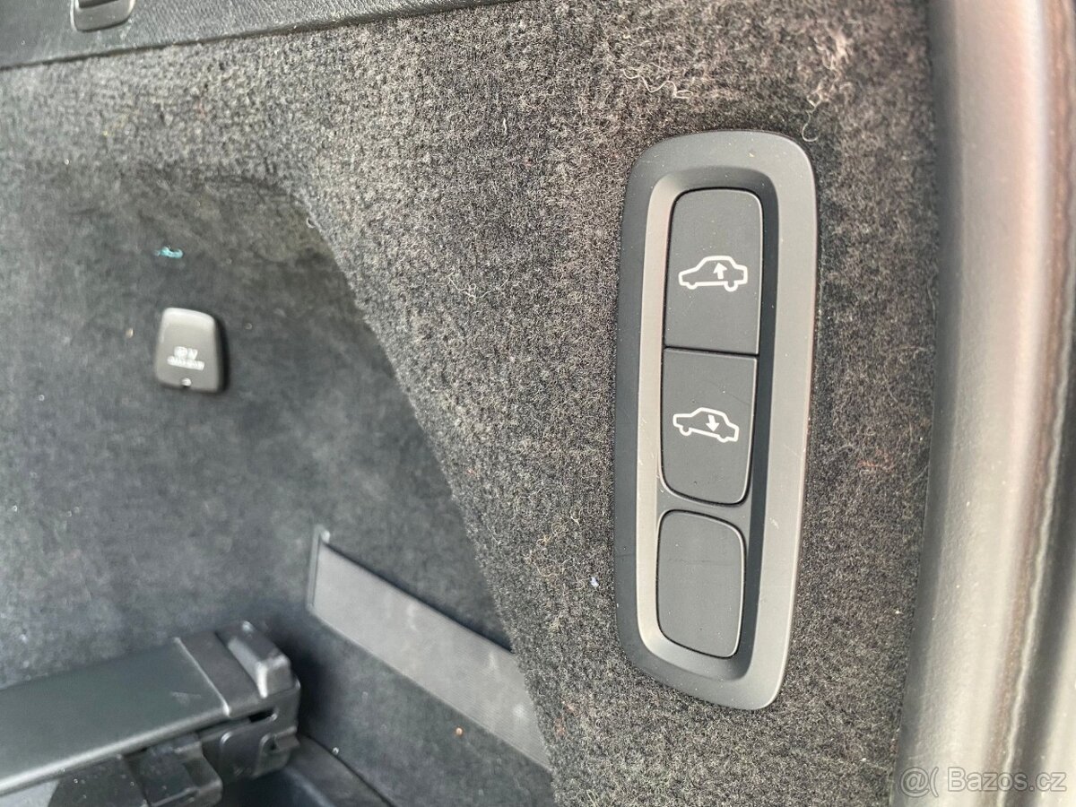 Volvo XC90 2021 plug in-hybrid - 16