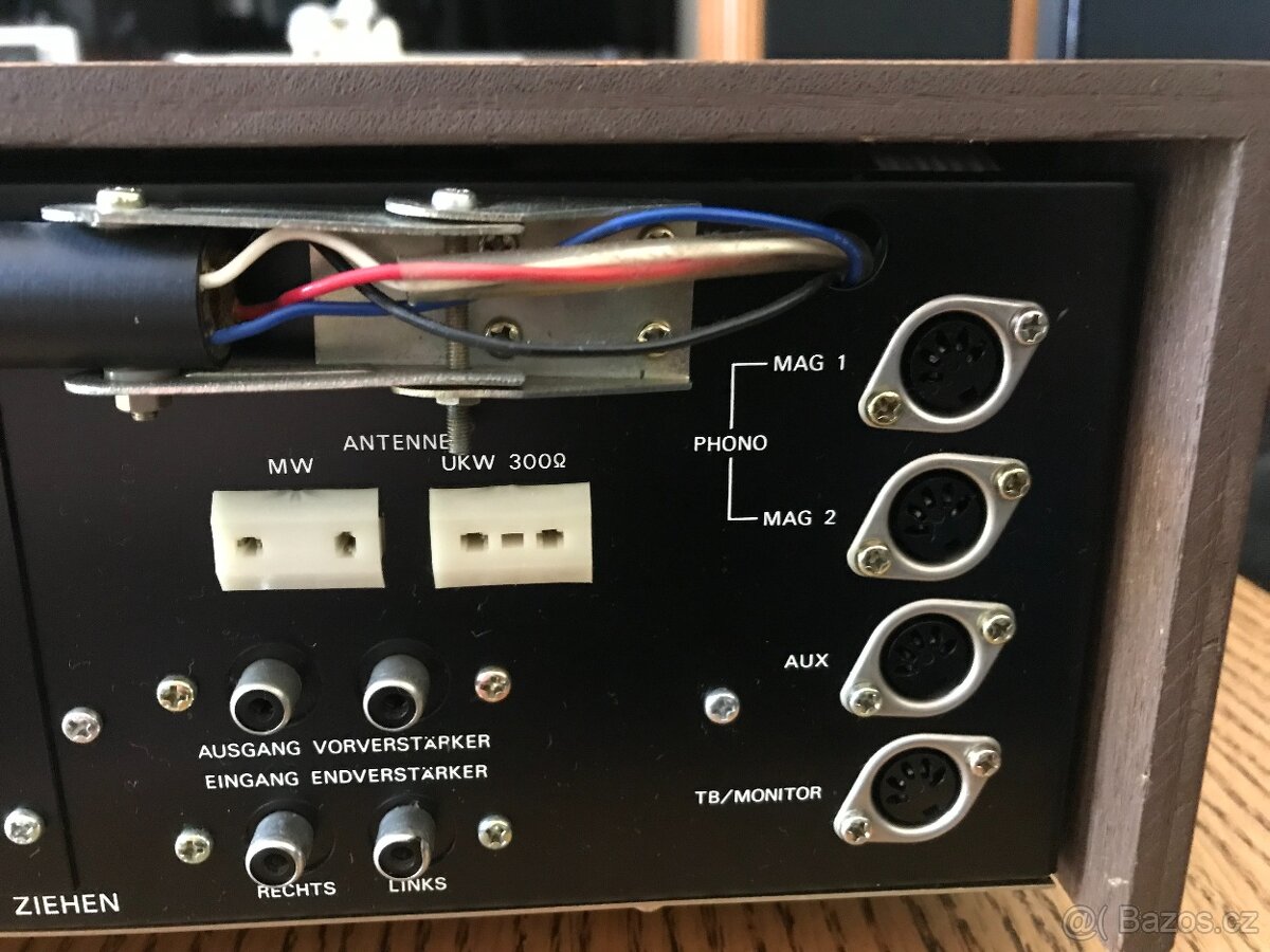 Steitron S 70R Receiver Top stav - 16