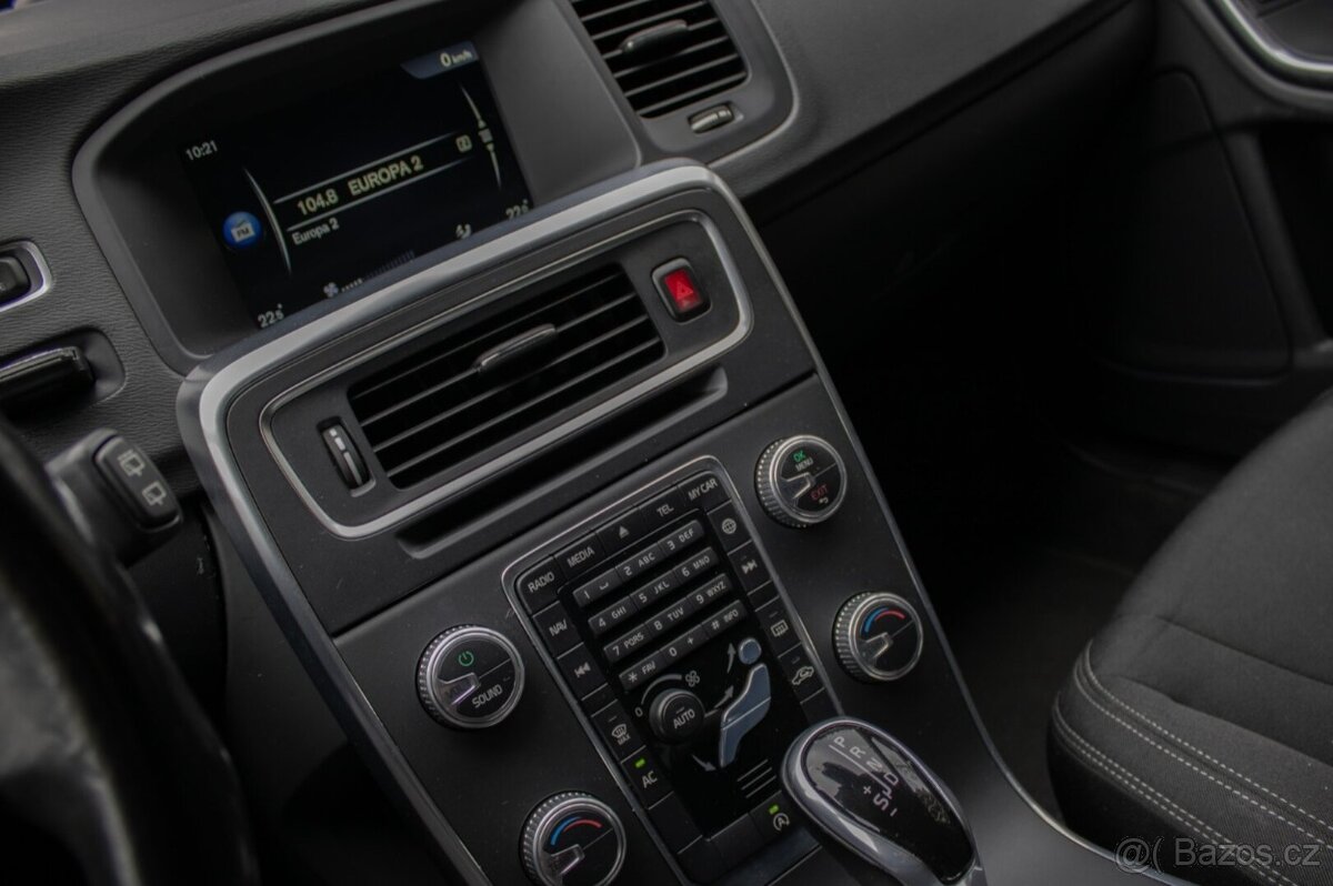 Volvo V60 A/T 84kW - 16