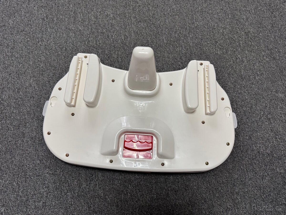 Jídelní židlička - 16