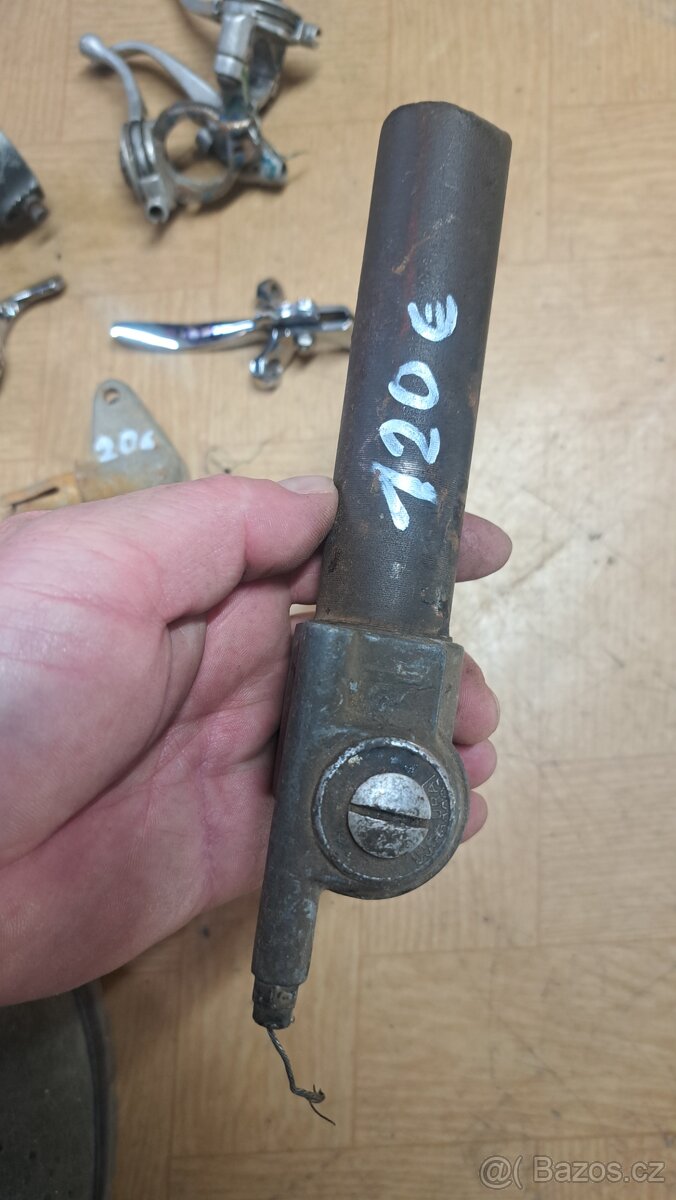 pačky,prepínač svetla, - 16