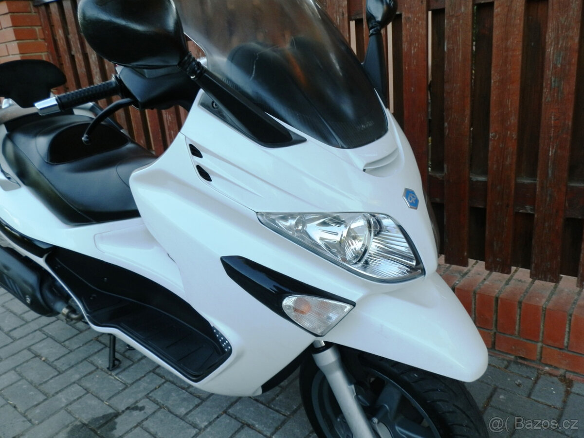 Piaggio X-Evo 125 2012 - 16