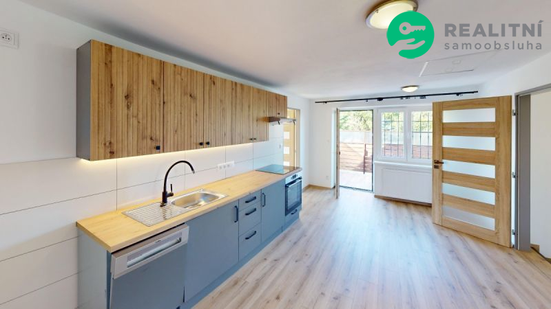 Komfortní a vzdušný byt 3+1 s terasou, 118 m2 - 16