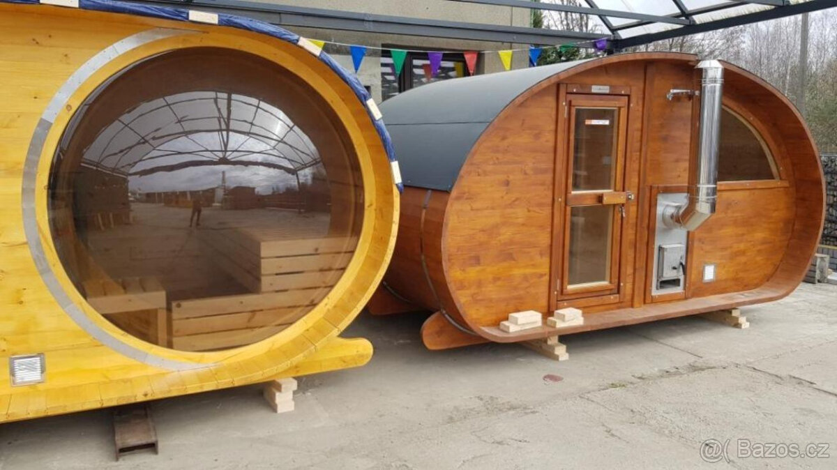 Oválná sauna s odpočívárnou - 16