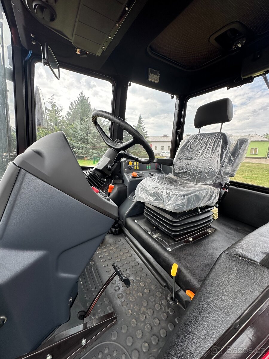 Traktor Belarus 1025.7 - 16