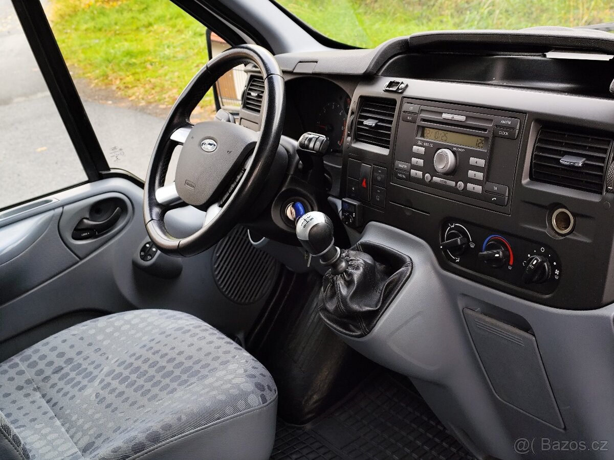 - rezervace - Ford Transit 2.2TDCi rok 2013 9.míst - 16