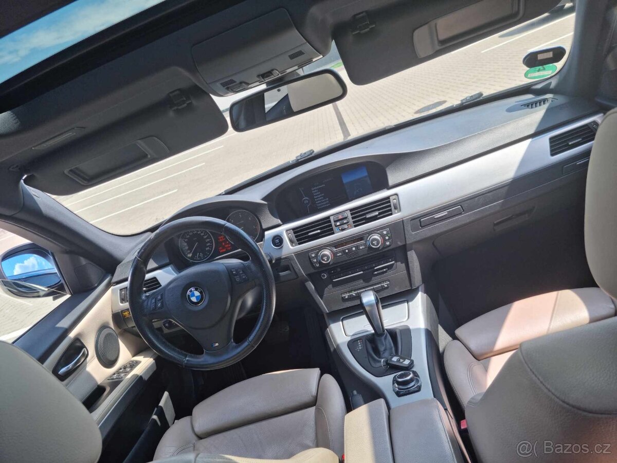 BMW E91 330D LCI 180kW 6Aut Bohata výbava - 16
