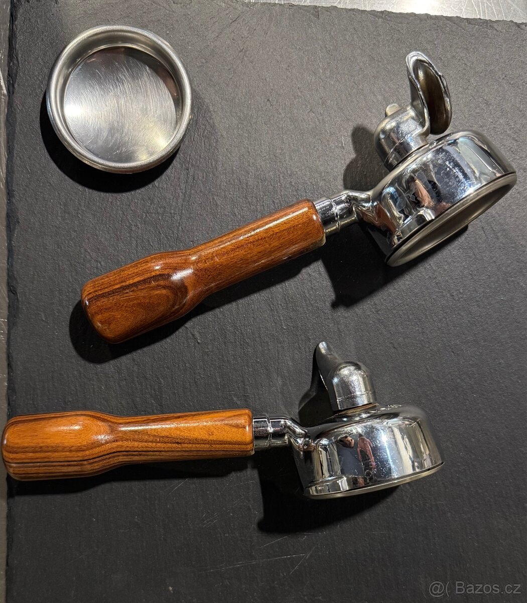 Kávovar Profi/Domácí Bezzera Matrix DE - italský - 16