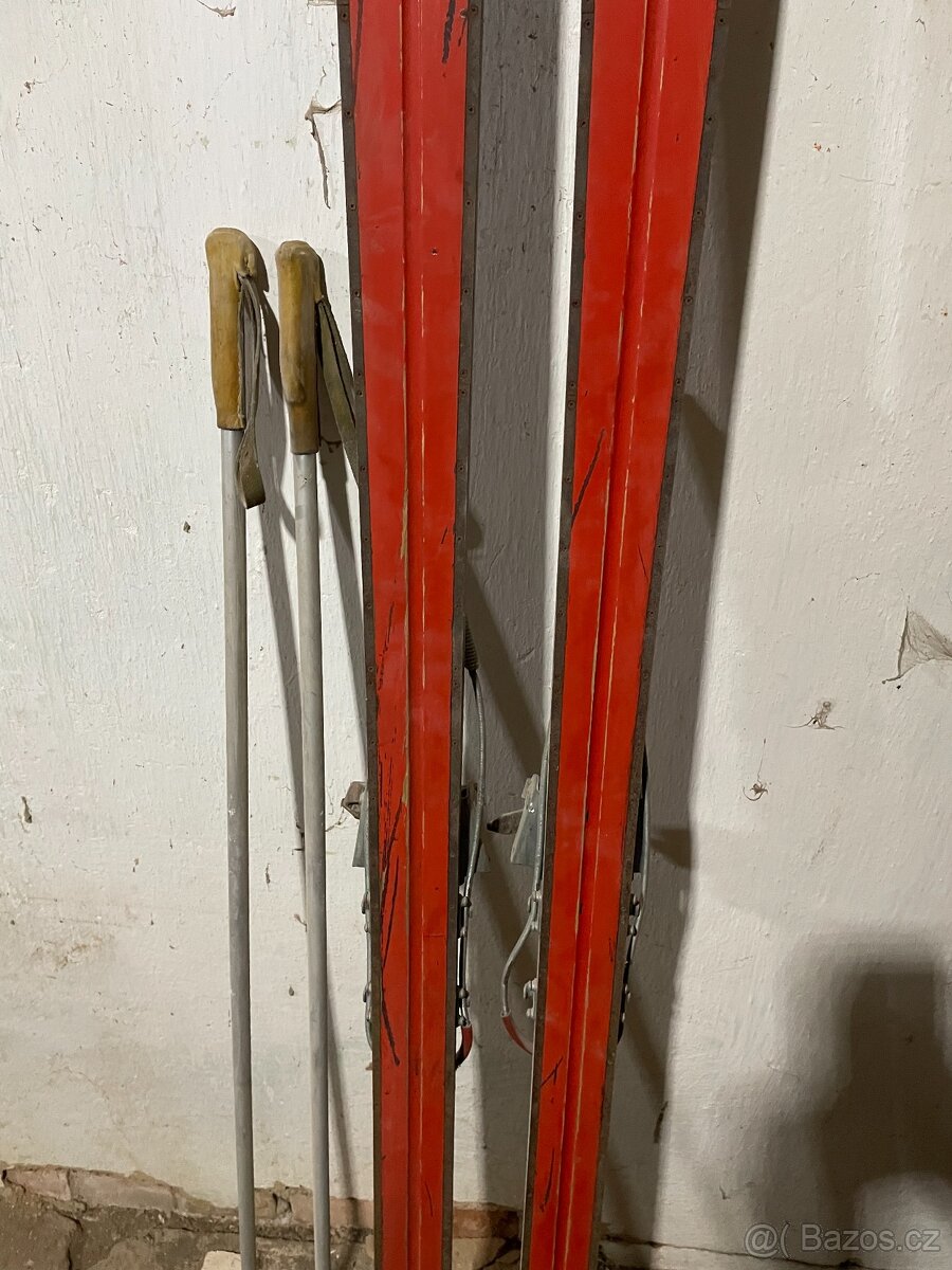 Prodám troje historické lyže - 16