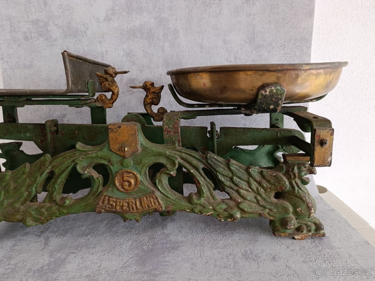 Starožitná figurální litinová váha Draci J.Sperling, r.1936 - 16