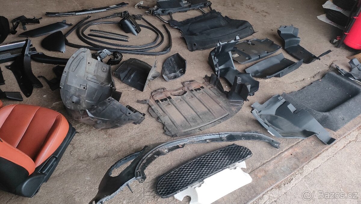 DÍLY Mazda MX-5 NC PRHT, 2.0 160PS, samosvor - 16