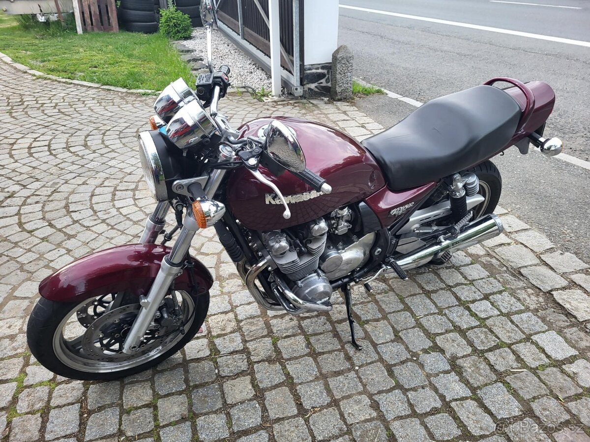 Kawasaki Zephyr 750 C - 16