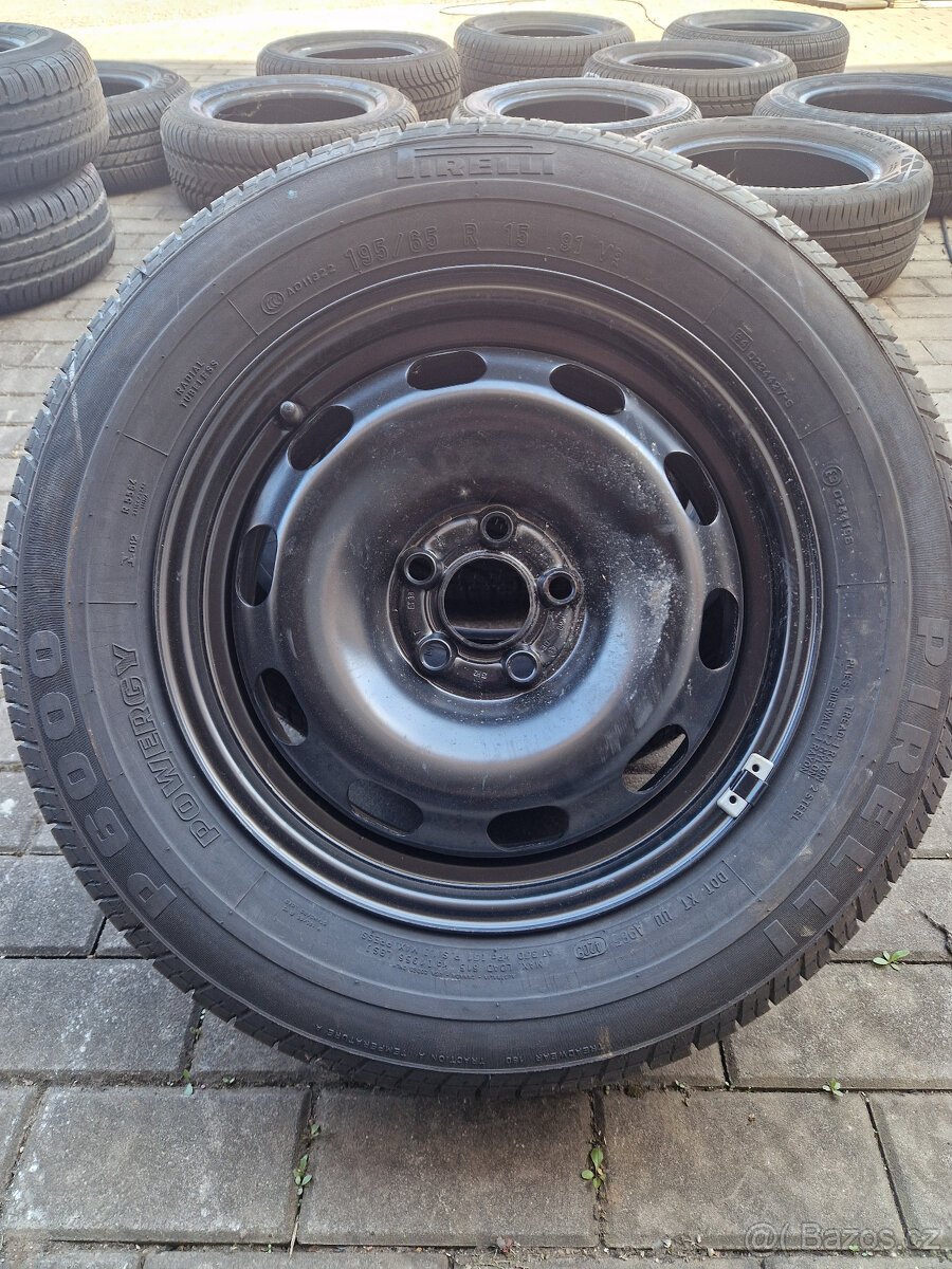 Pneu na prodej (BEZ DISKŮ) - 16