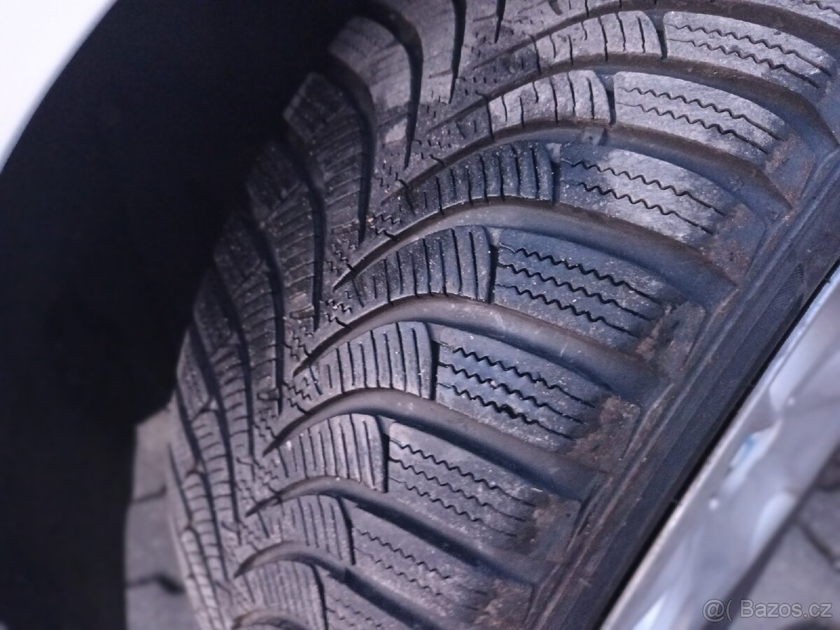 BMW 118i 90KW 2010 134.000km dvoje kola... - 16