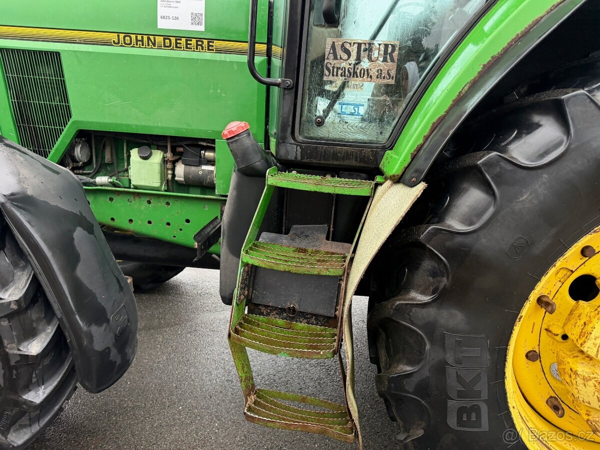 John Deere 7800 - 16