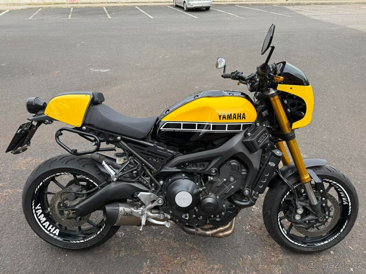Yamaha XSR 900 - 16