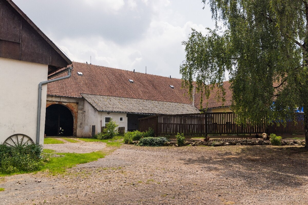 Statek Potštejn - Brná, se šesti byty ( 23.296m2 Pozemky) - 16