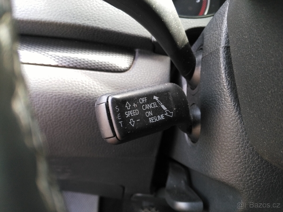 Seat Alhambra 2.0 TDI 4x4 7 míst - 16