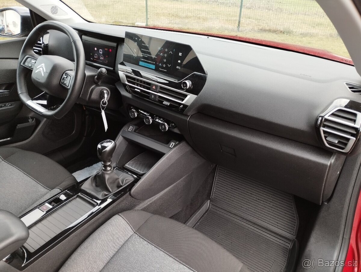 Citroën C4 - 1.2 PureTech 74kw, TAŽNÉ, DPH - 16