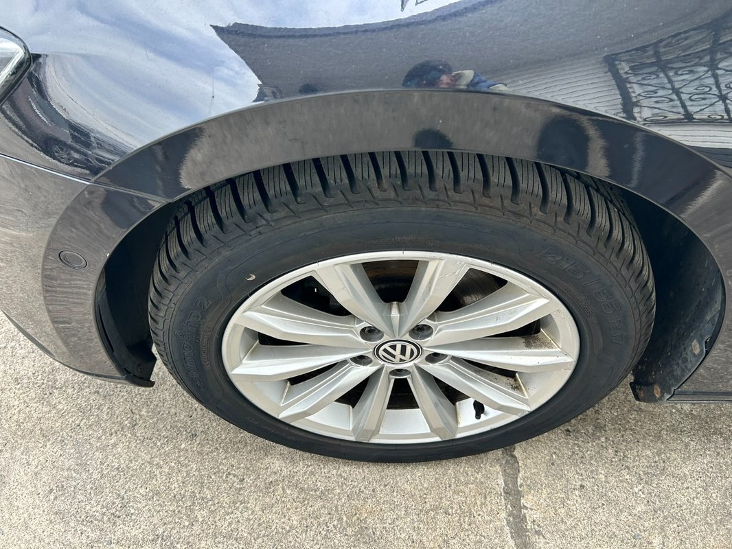 Volkswagen Passat 2.0 TDI DSG 2015 - 16