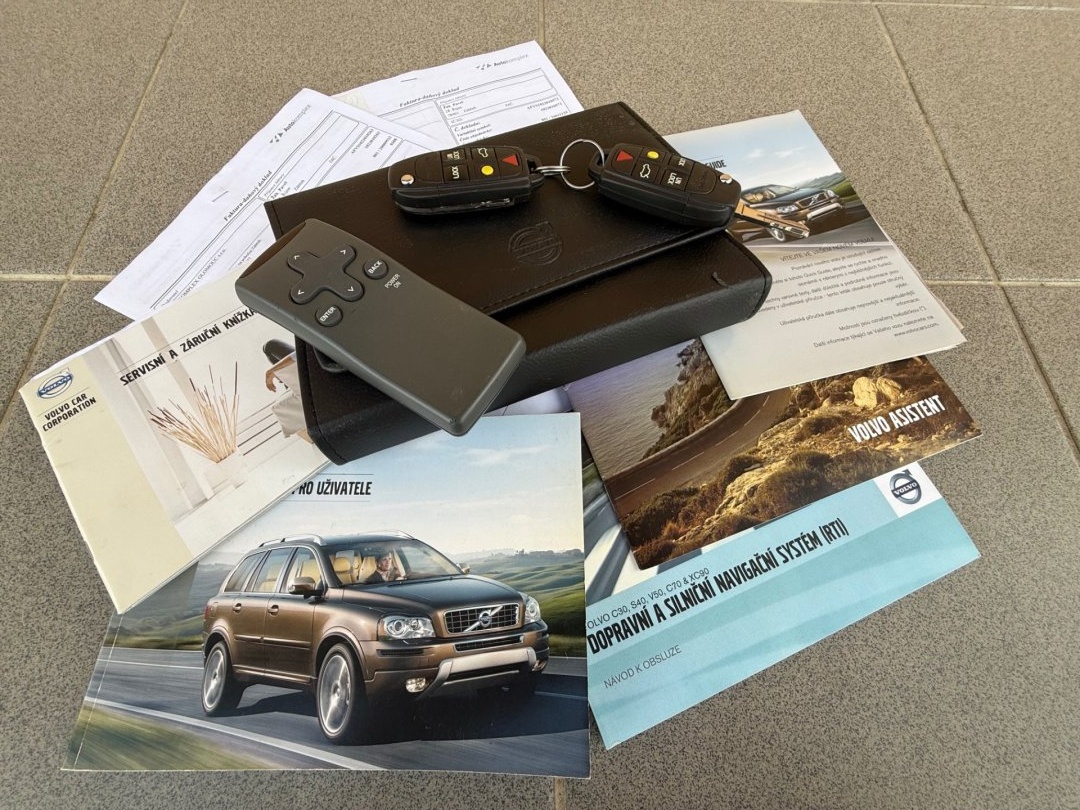 Volvo XC90, D5 2.4d 4x4 - 16