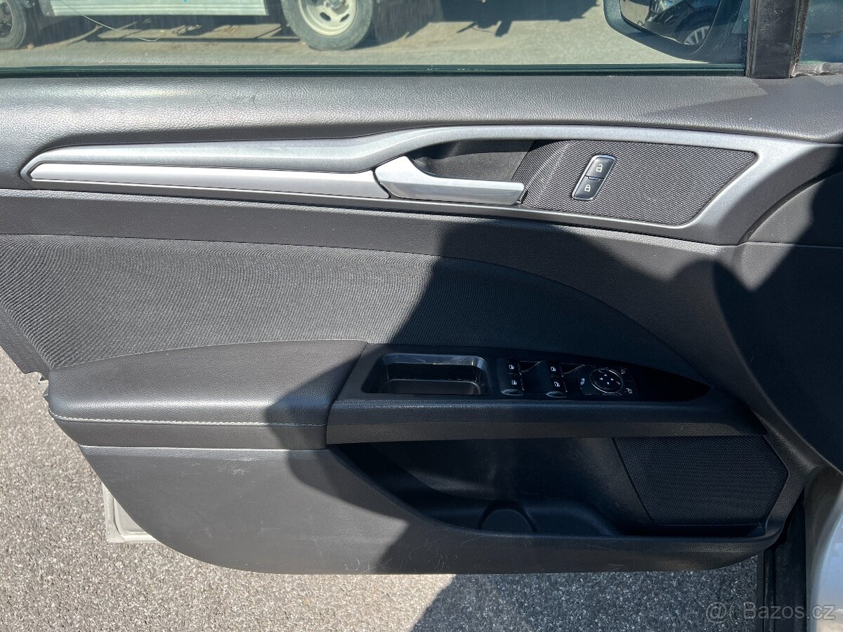 Ford Mondeo 1.5 Ti-VCT 118 kW - 16