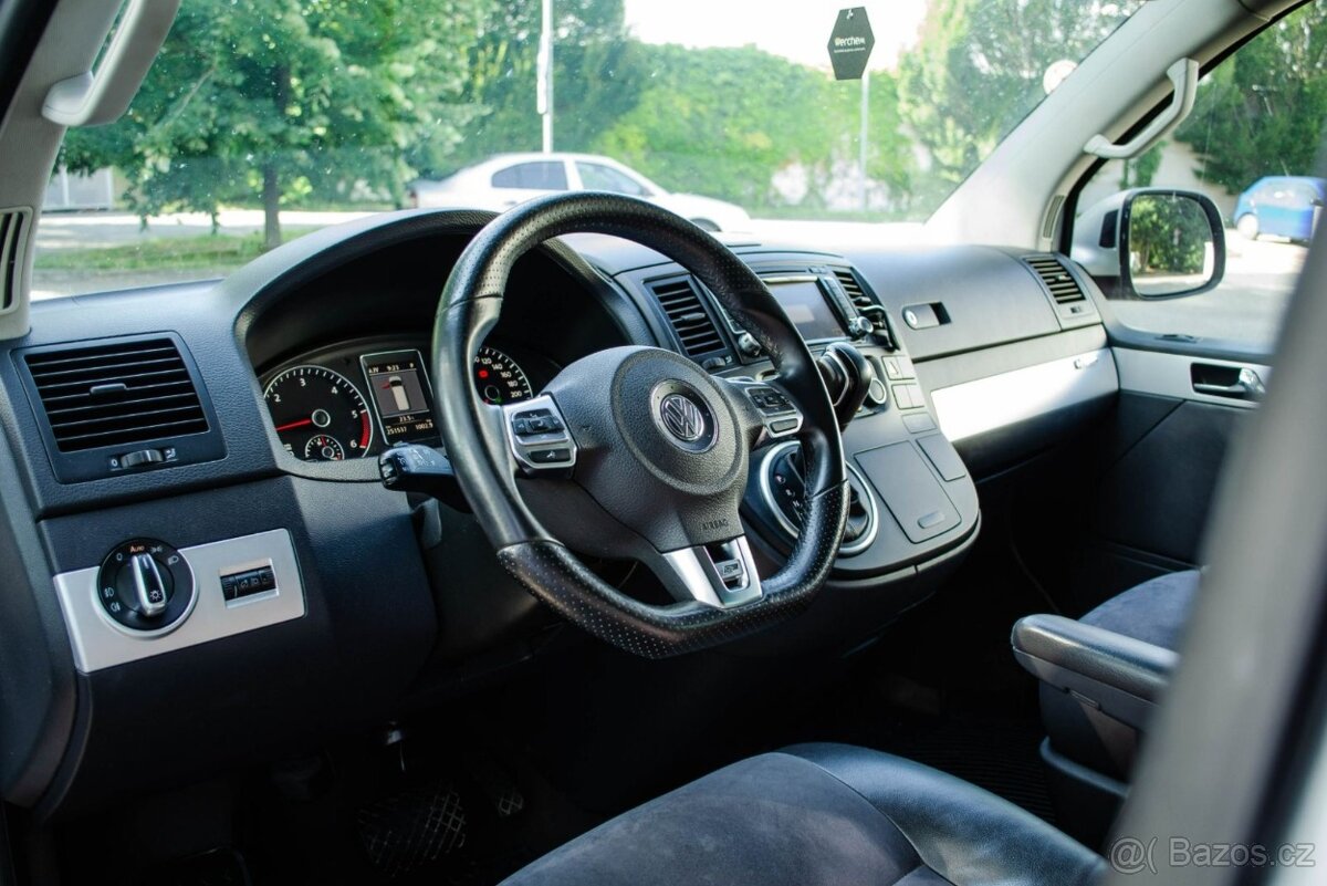 Volkswagen T5 Multivan 2.0 TDi DSG - 16