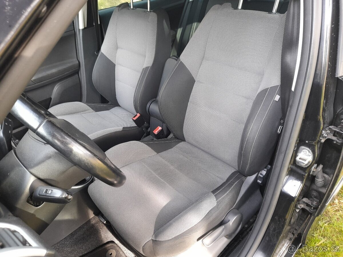 ŠKODA FABIA KOMBI SPORT 1.4 16V 63KW NOVÁ STK+OLEJ - 16