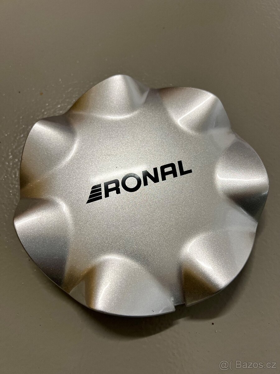 ŠKODA FELICIA: nepoužité díly - 16