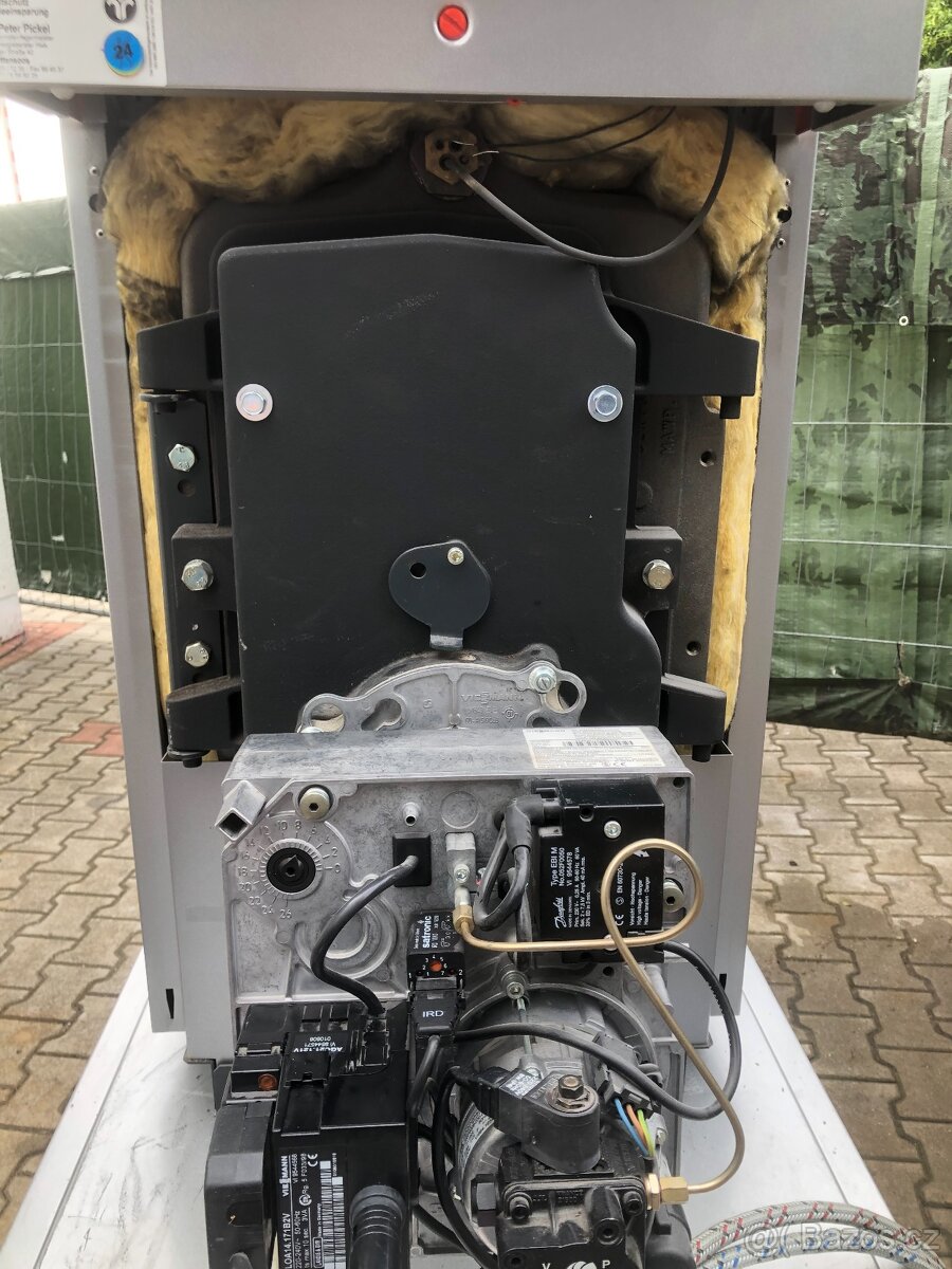 Prodám litinový kotel na olej 18 - 20 Kw - 16