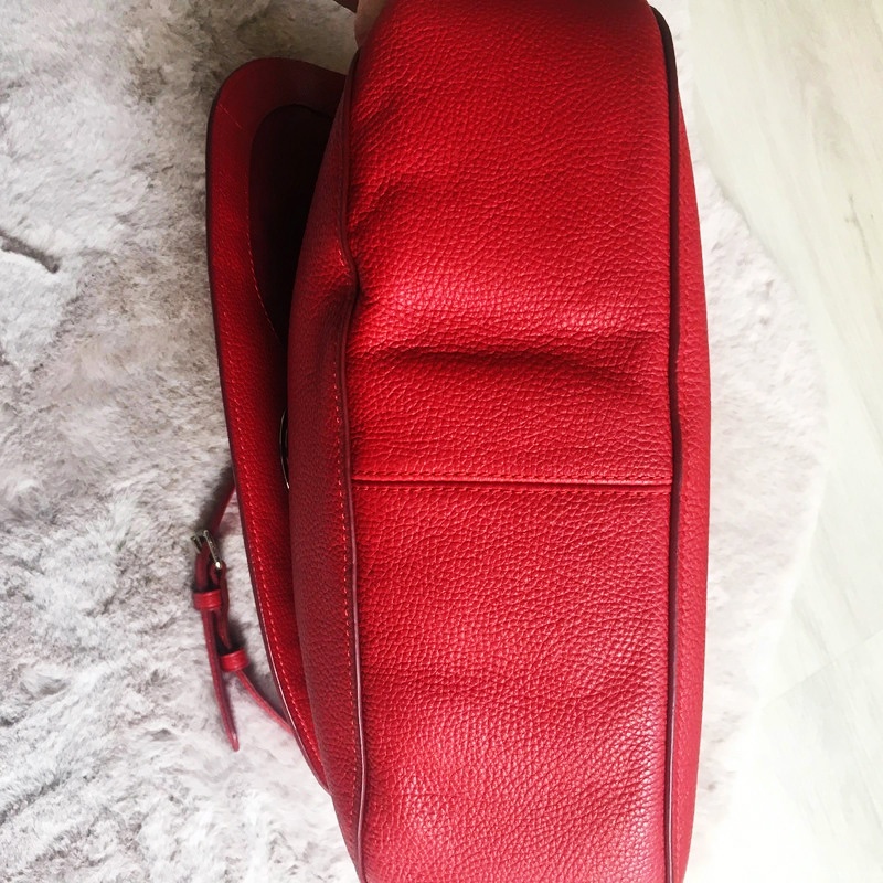 Sytě červená kabelka Coach - 16