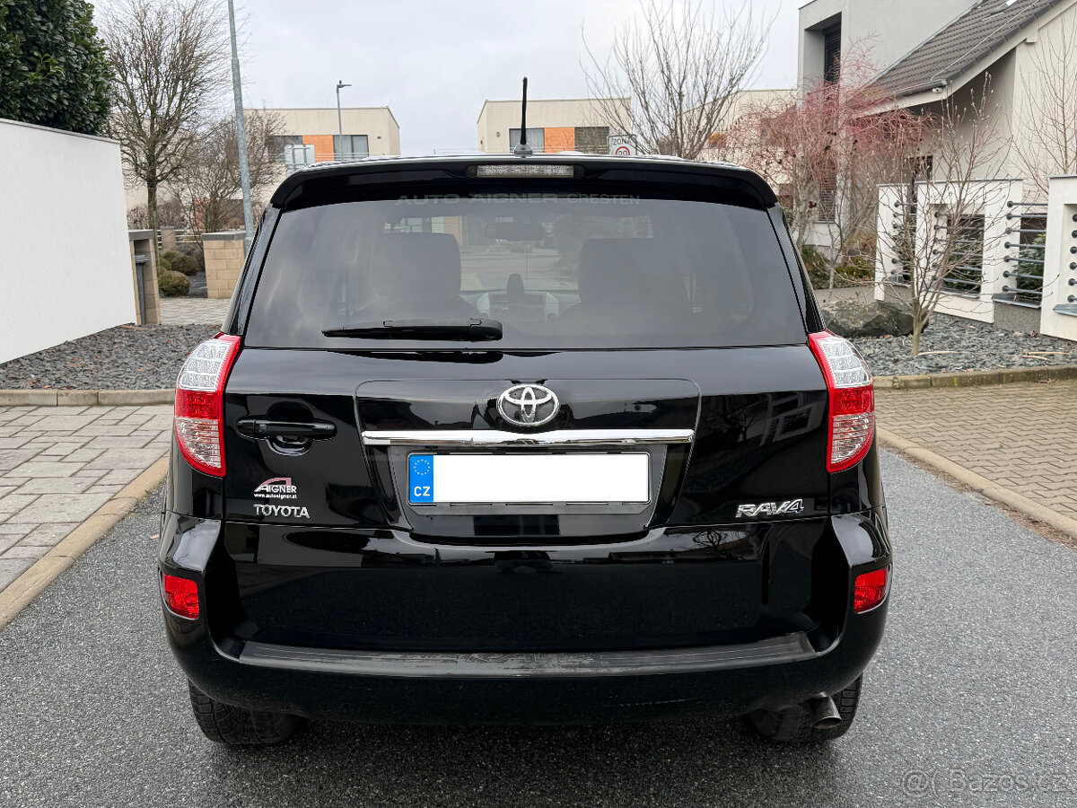 Toyota Rav4 2.2 D-CAT,Automat,Keyless,Kamera,DVD,Kůže,BLACK - 16
