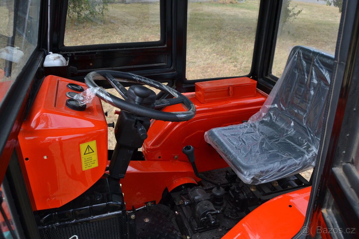 Minibagr HT1800kg Kubota - 16