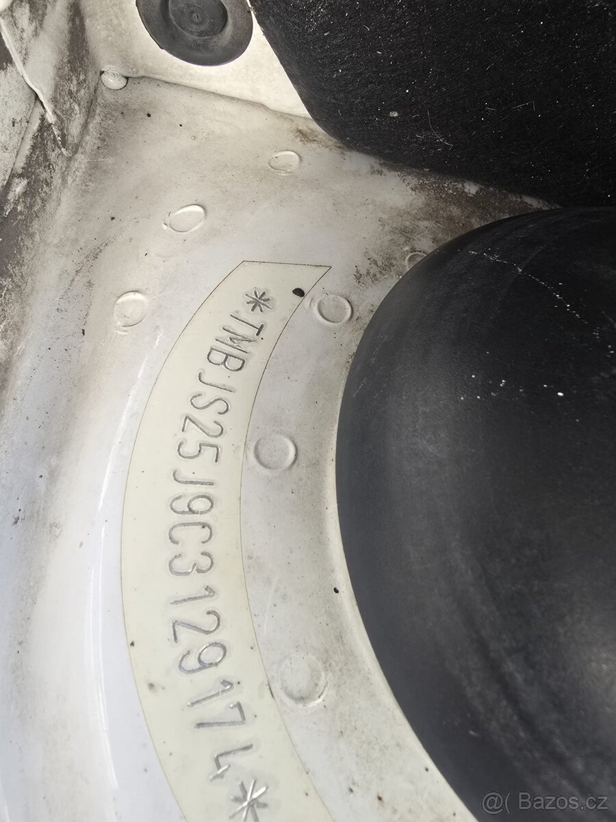 Škoda fabia fabie 2 combi 1.6 TDI 55KW 2012 Hagusy - 16